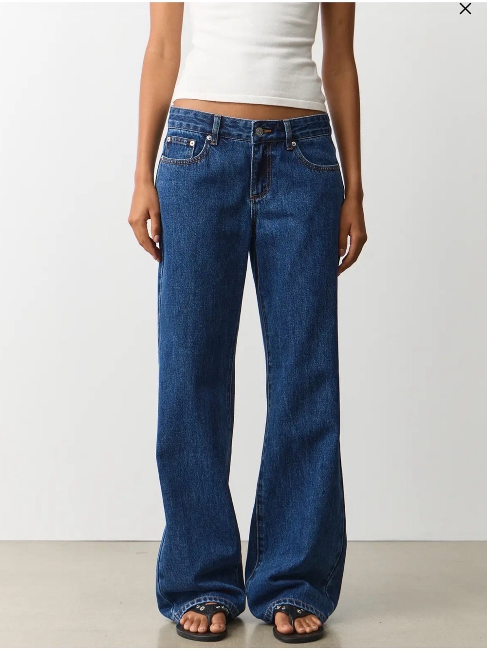 Low rise straight leg jean